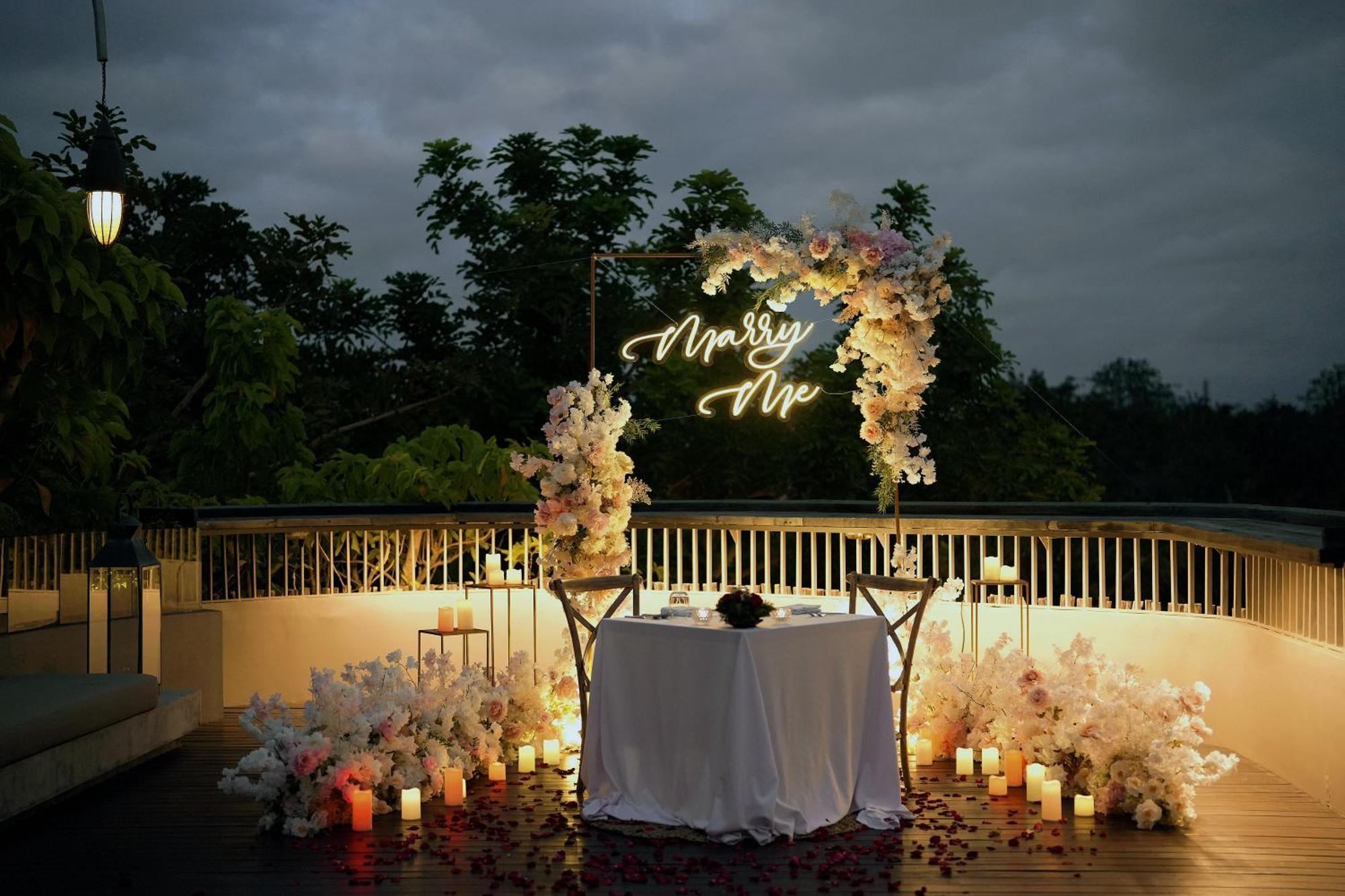 Cross Bali Breakers Villa Jimbaran  Exterior photo