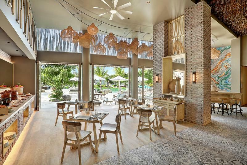 Cross Bali Breakers Villa Jimbaran  Exterior photo